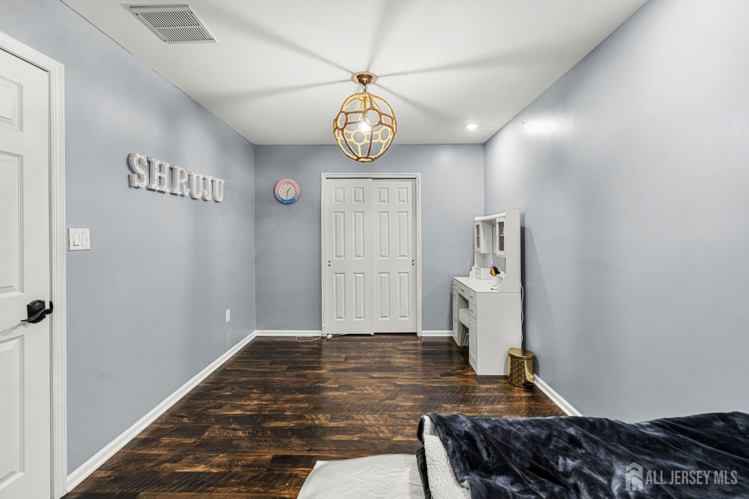 1 Eagle Court Monroe NJ 08831
