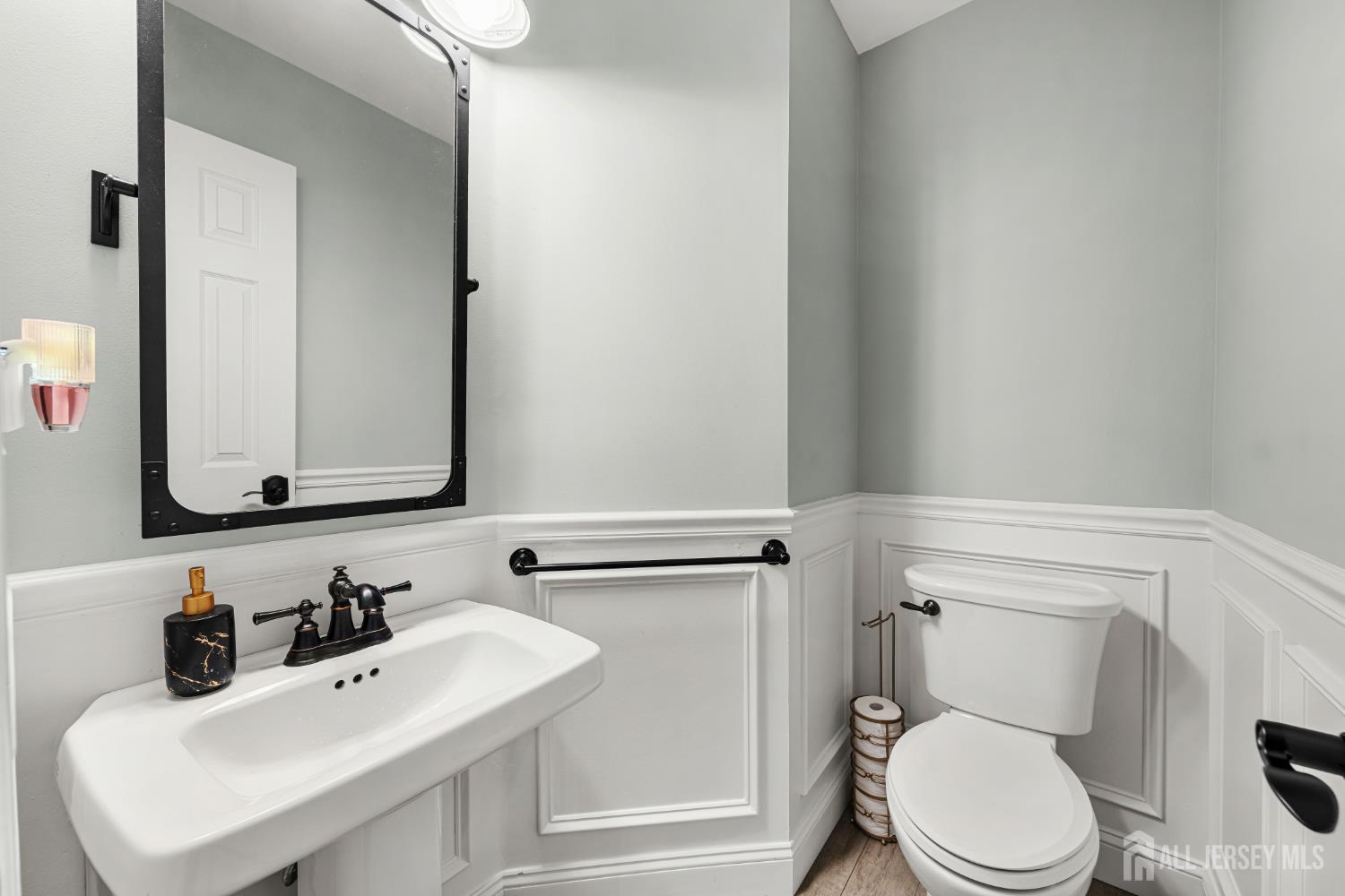 1 Eagle Court Monroe NJ 08831