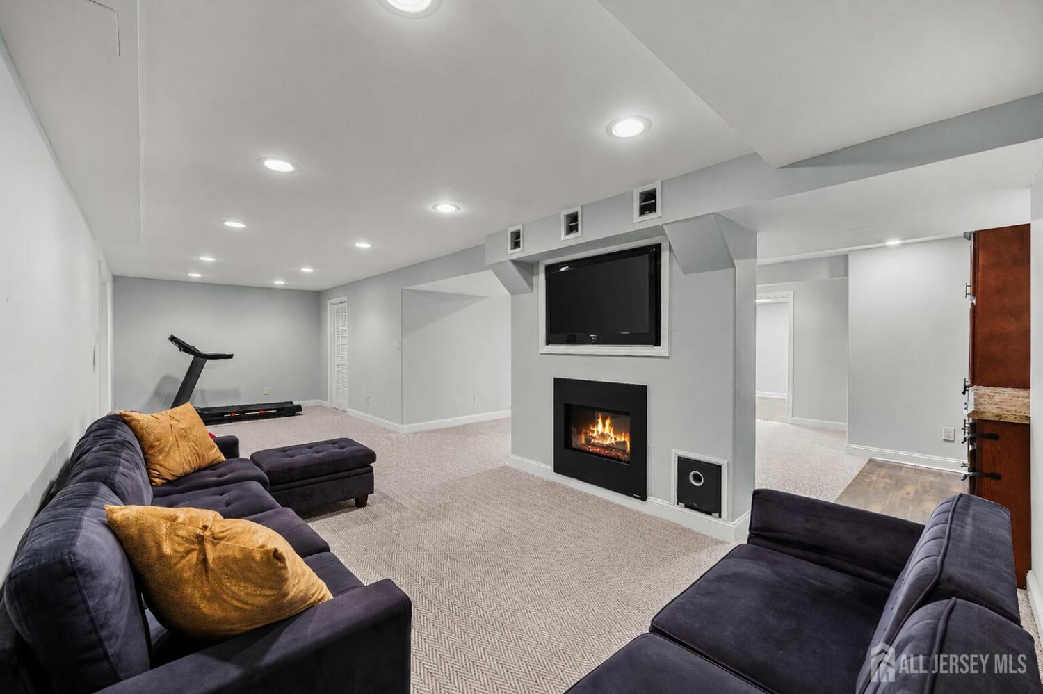 1 Eagle Court Monroe NJ 08831