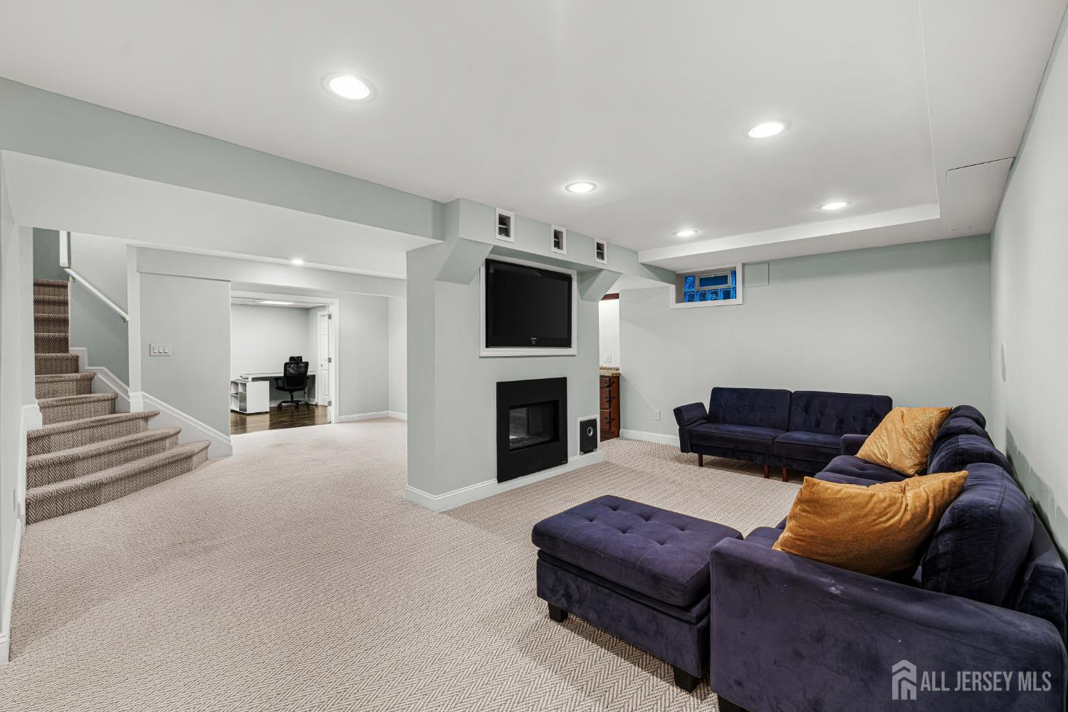 1 Eagle Court Monroe NJ 08831