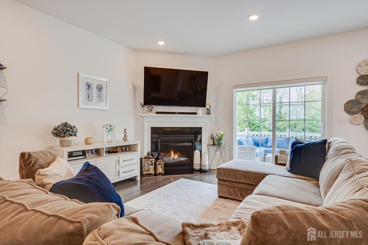 403 Pilot Street Marlboro NJ 07746