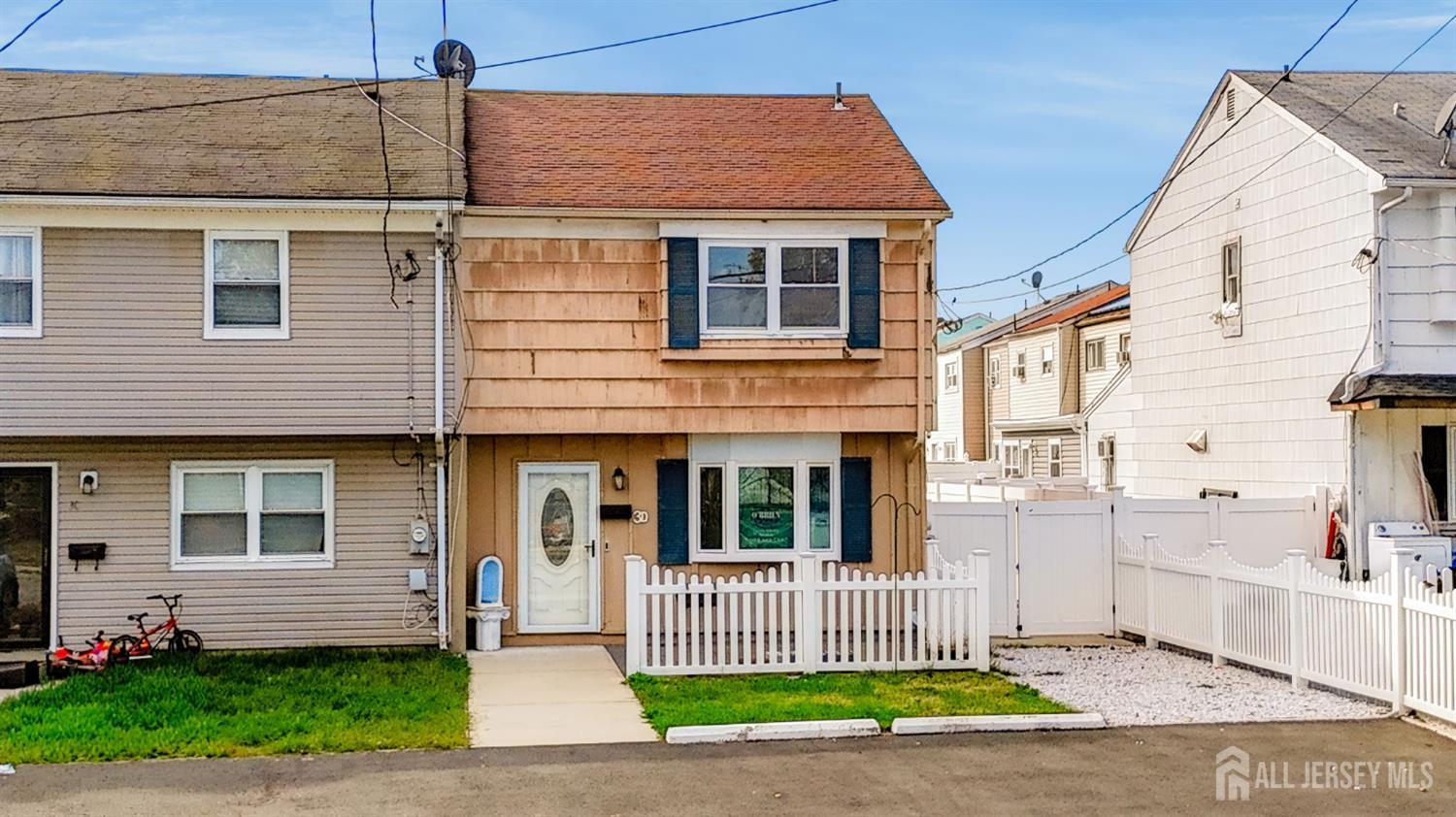 3-D Salem Avenue Carteret NJ 07008