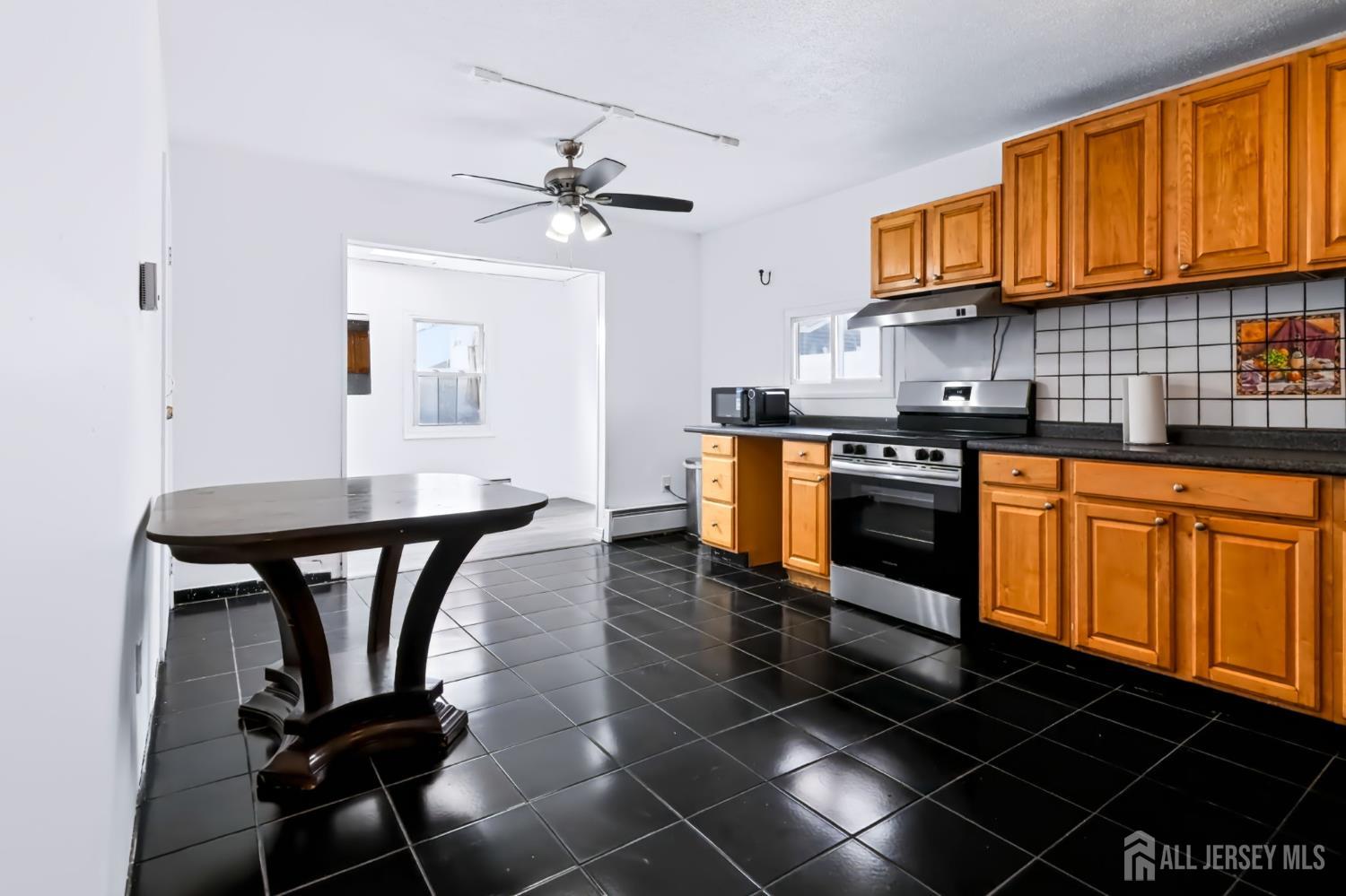 3-D Salem Avenue Carteret NJ 07008