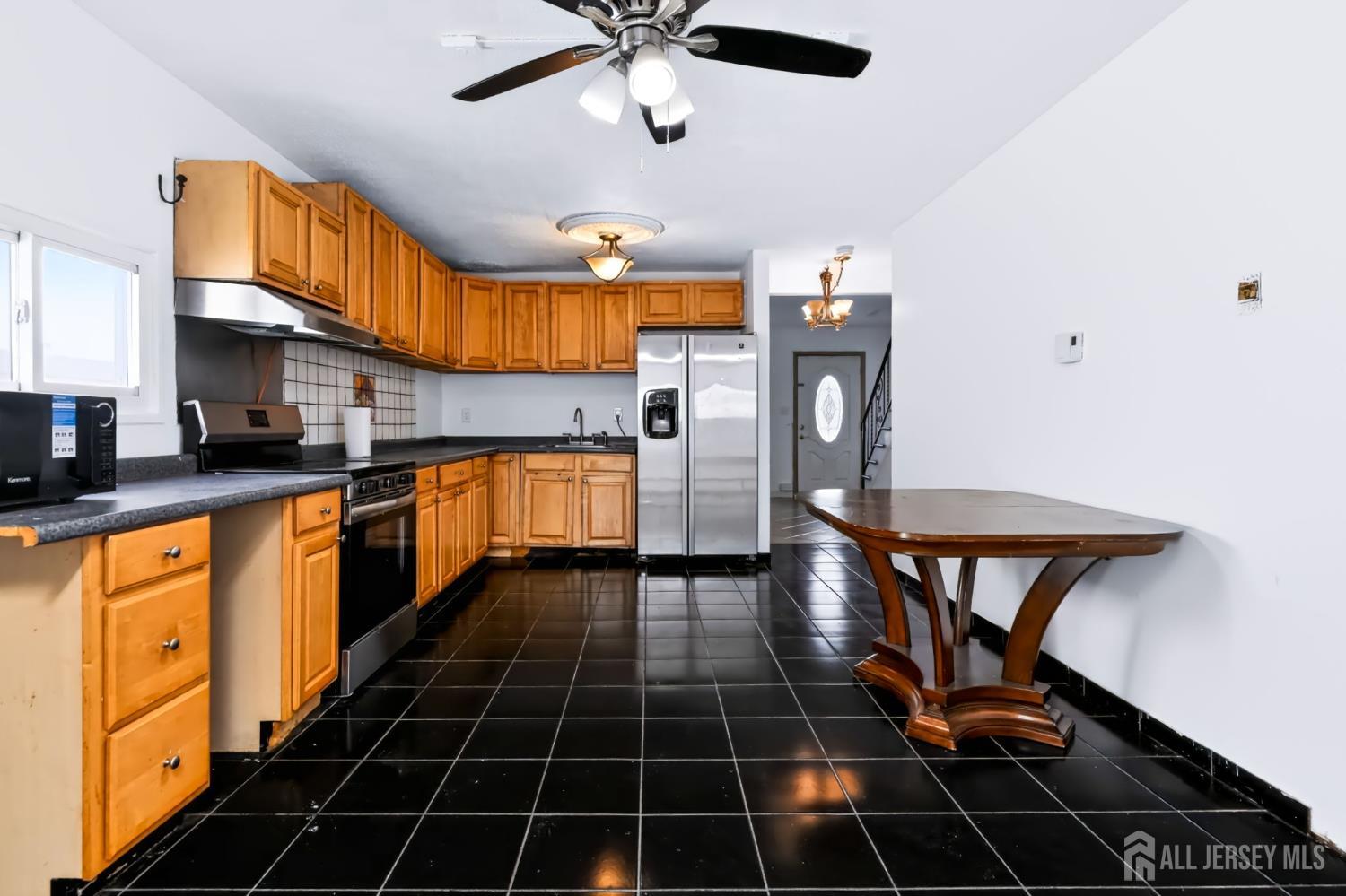 3-D Salem Avenue Carteret NJ 07008