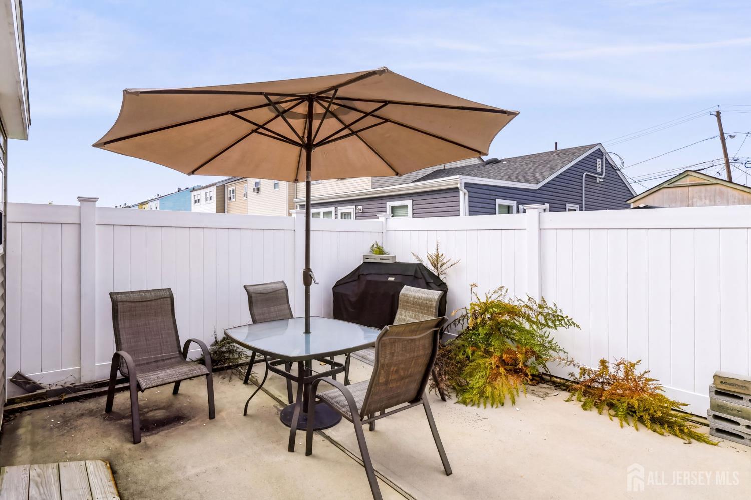 3-D Salem Avenue Carteret NJ 07008