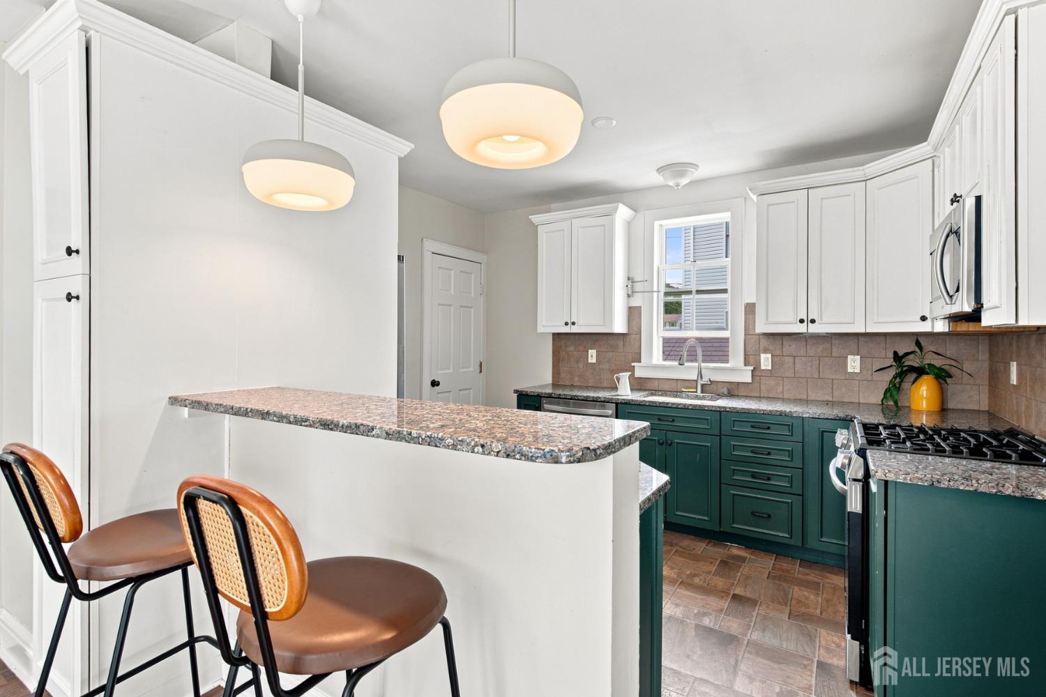 59 Lloyd Street Edison NJ 08817