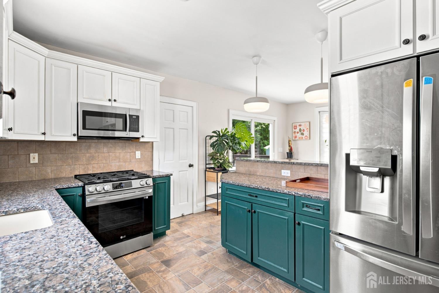 59 Lloyd Street Edison NJ 08817