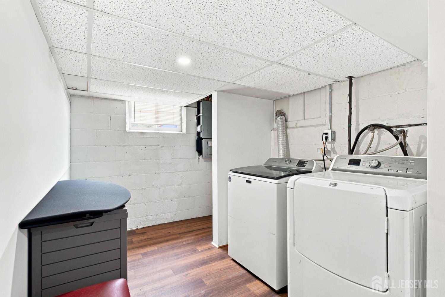 59 Lloyd Street Edison NJ 08817