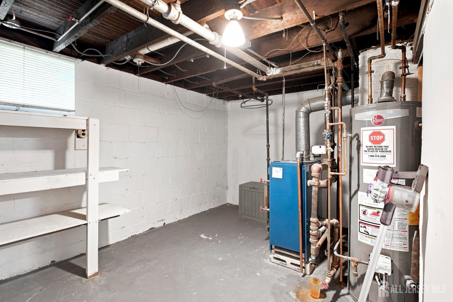 59 Lloyd Street Edison NJ 08817