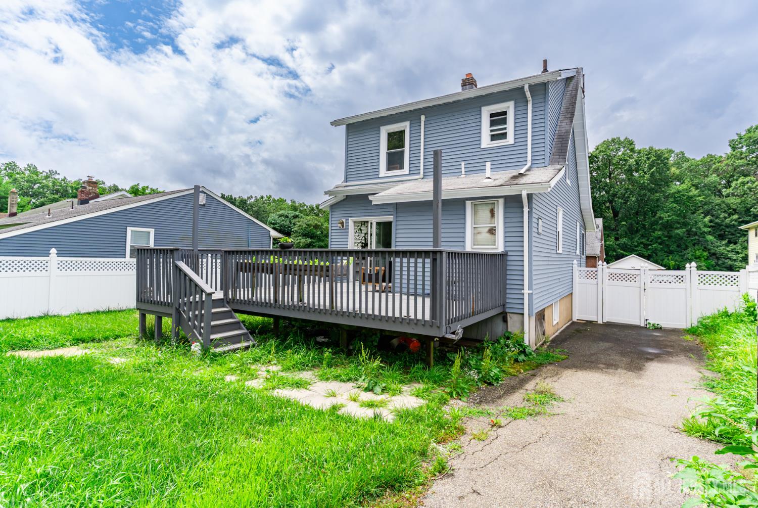 59 Lloyd Street Edison NJ 08817