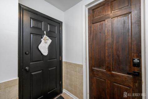 829-831 S 13th Street S Newark NJ 07108
