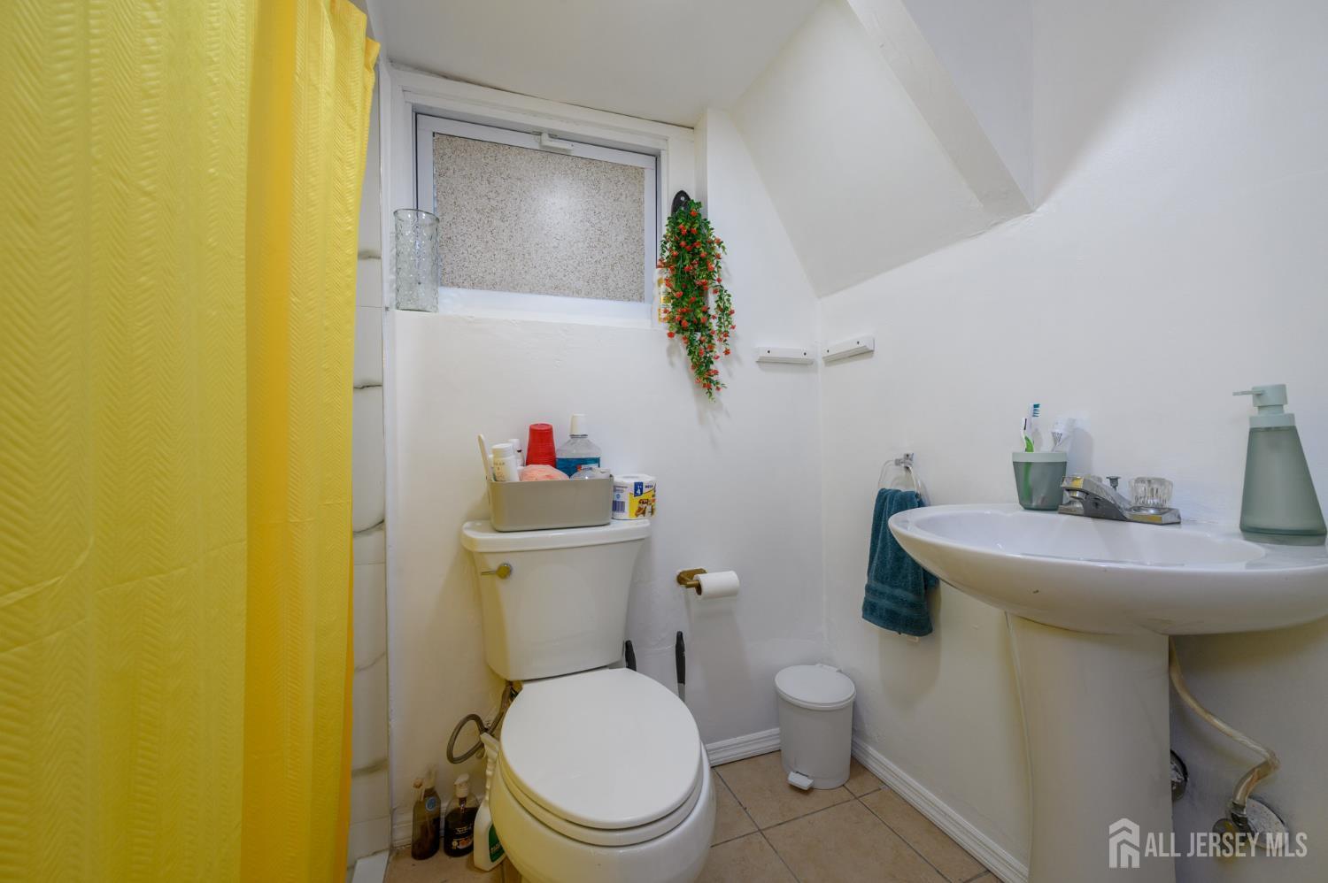 829-831 S 13th Street S Newark NJ 07108