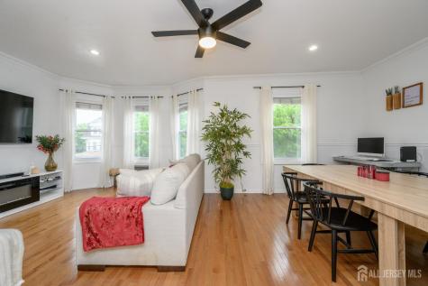 829-831 S 13th Street S Newark NJ 07108