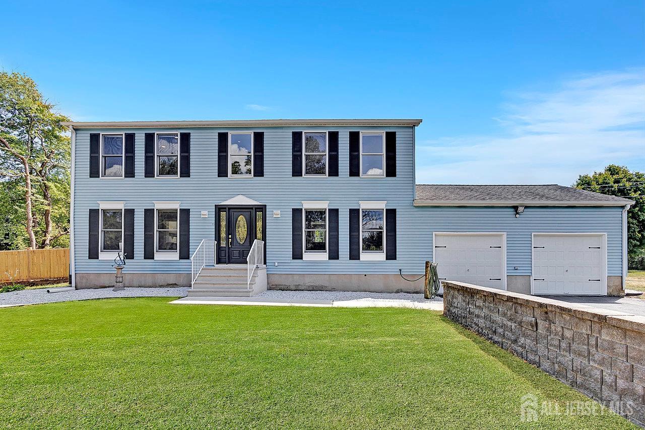 12 Dugans Grove Millstone NJ 08535