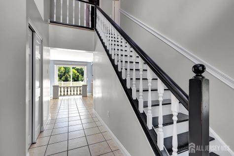 12 Dugans Grove Millstone NJ 08535