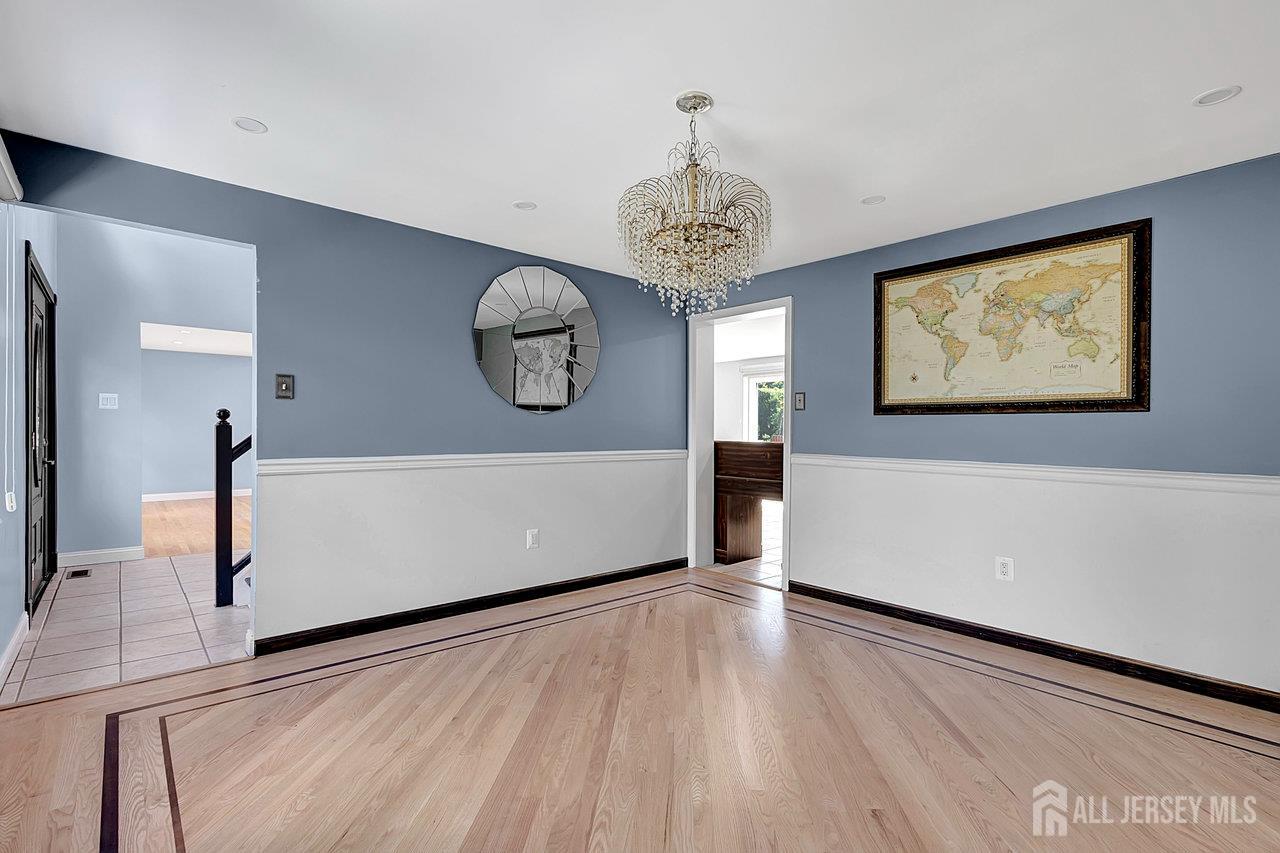12 Dugans Grove Millstone NJ 08535