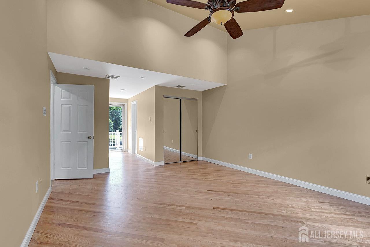 12 Dugans Grove Millstone NJ 08535