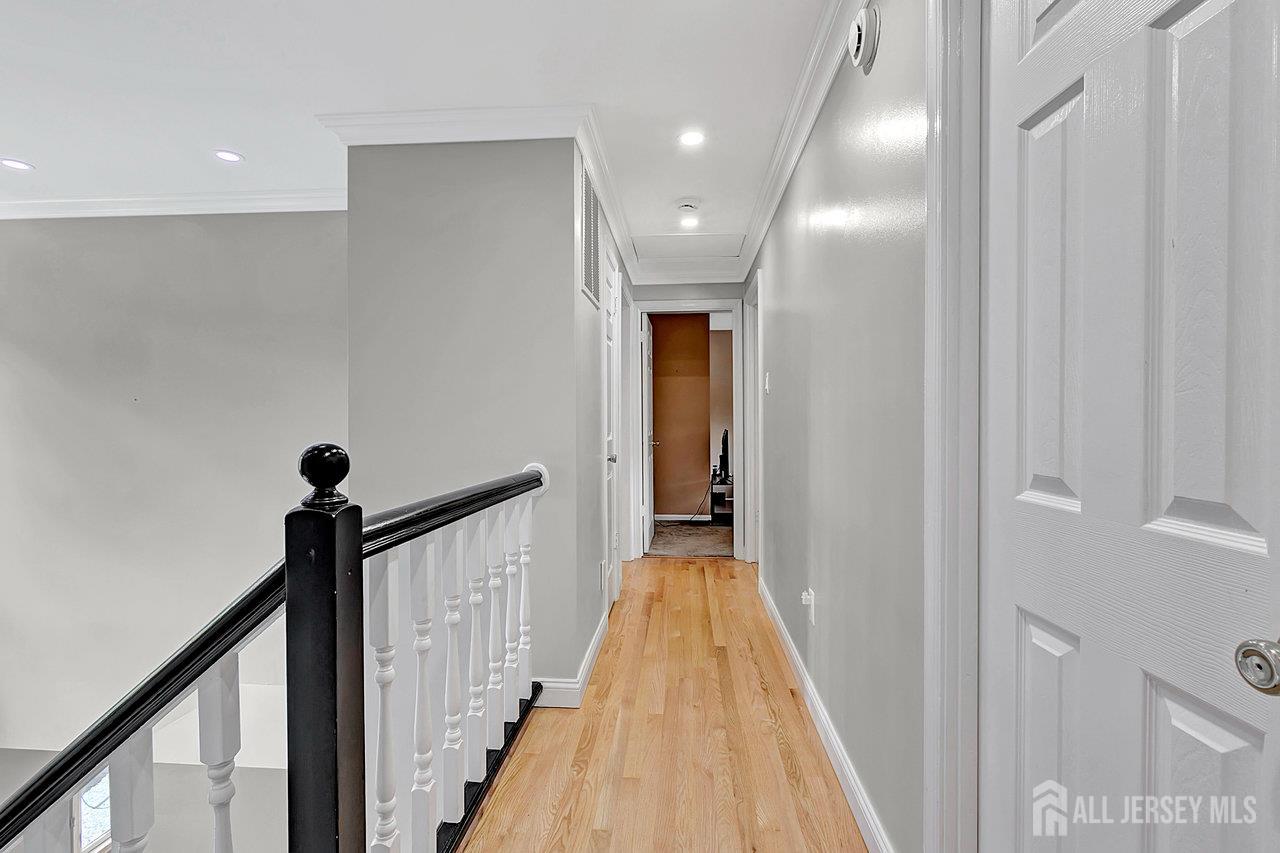 12 Dugans Grove Millstone NJ 08535