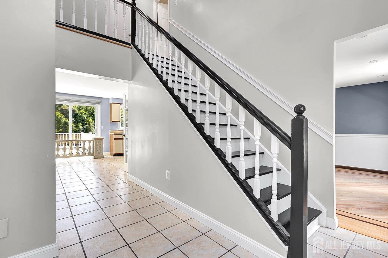 12 Dugans Grove Millstone NJ 08535