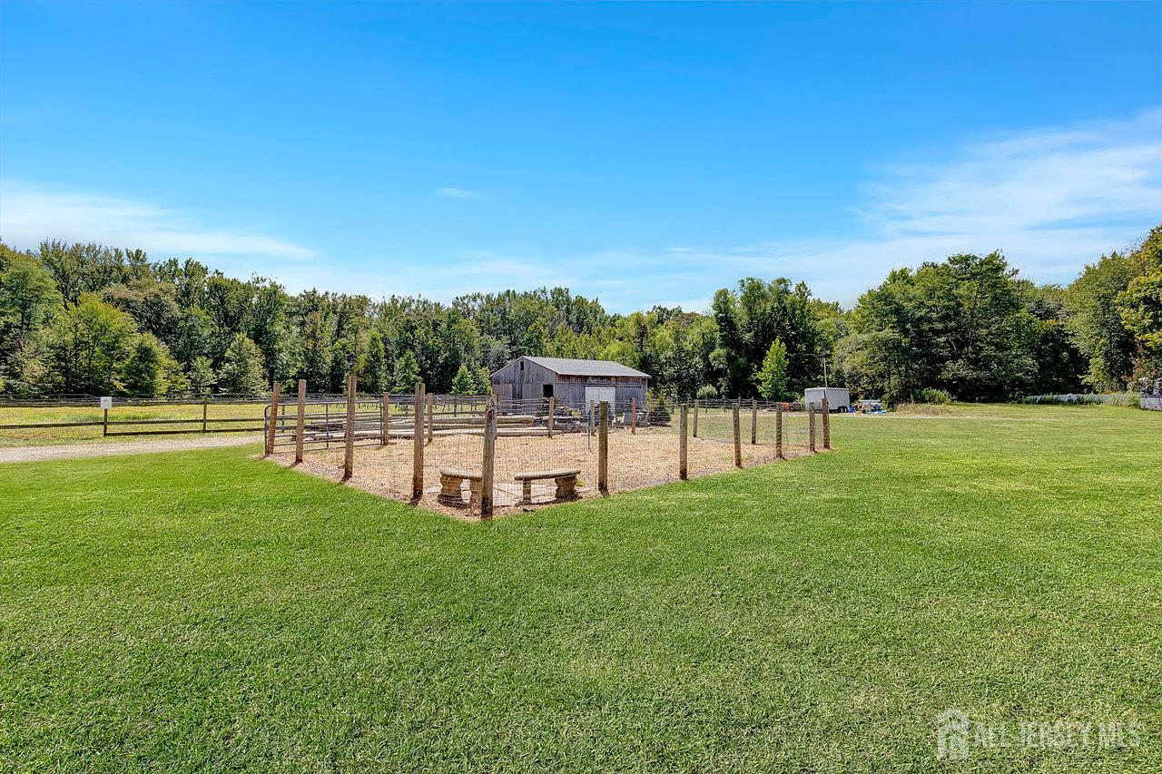 12 Dugans Grove Millstone NJ 08535