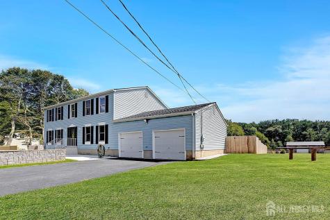 12 Dugans Grove Millstone NJ 08535