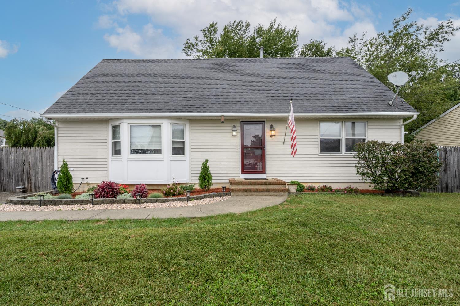 54 Spruce Street Beachwood NJ 08722