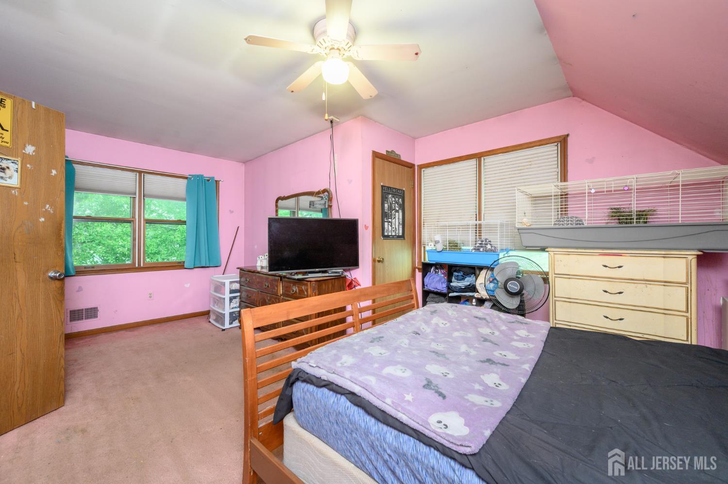 54 Spruce Street Beachwood NJ 08722