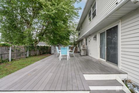 54 Spruce Street Beachwood NJ 08722