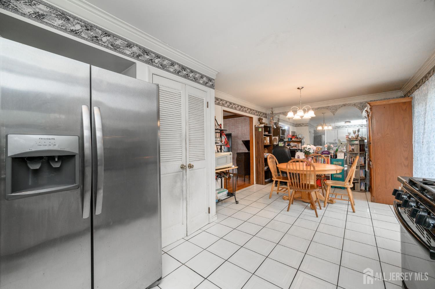54 Spruce Street Beachwood NJ 08722