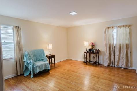 11 Edgeworth Place New Brunswick NJ 08901