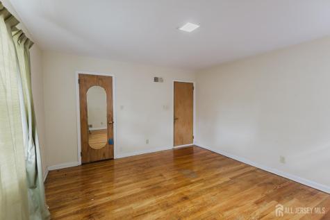 11 Edgeworth Place New Brunswick NJ 08901