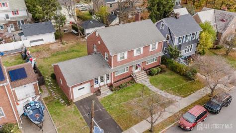 11 Edgeworth Place New Brunswick NJ 08901