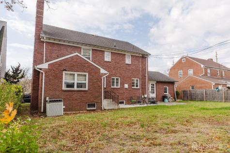 11 Edgeworth Place New Brunswick NJ 08901