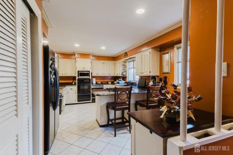 11 Edgeworth Place New Brunswick NJ 08901