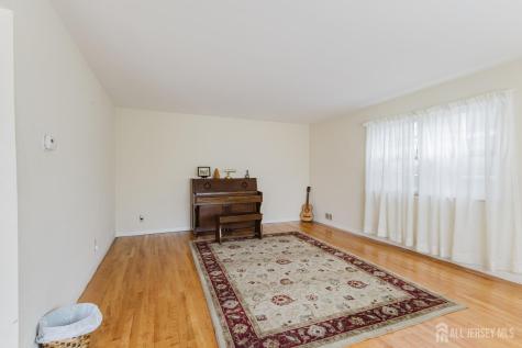 11 Edgeworth Place New Brunswick NJ 08901