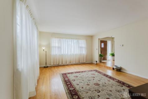 11 Edgeworth Place New Brunswick NJ 08901