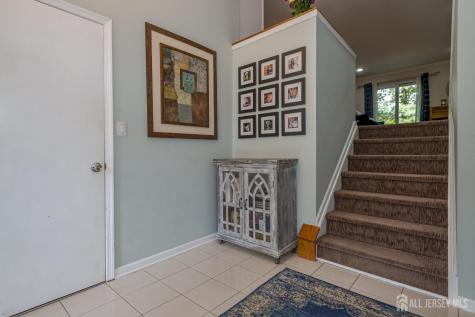 15 Daleron Place South Amboy NJ 08879