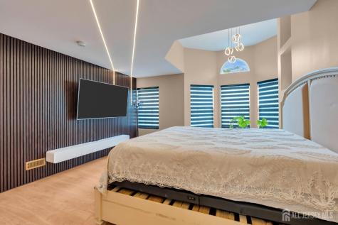 81 Ortley Court Old Bridge NJ 07747
