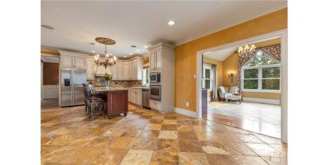 9 Woodmere Road Monroe NJ 08831