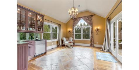 9 Woodmere Road Monroe NJ 08831