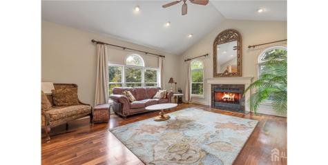 9 Woodmere Road Monroe NJ 08831