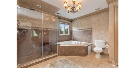 9 Woodmere Road Monroe NJ 08831