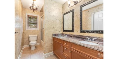 9 Woodmere Road Monroe NJ 08831
