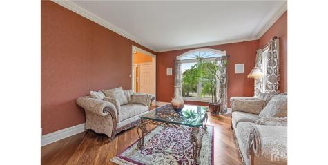 9 Woodmere Road Monroe NJ 08831