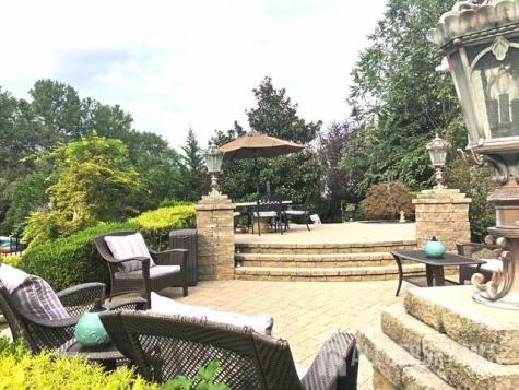 9 Woodmere Road Monroe NJ 08831