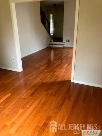 574 Buckingham Drive Piscataway NJ 08854