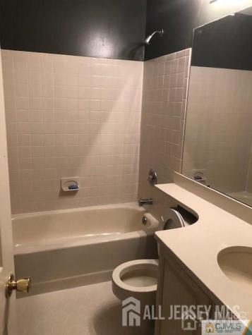 574 Buckingham Drive Piscataway NJ 08854