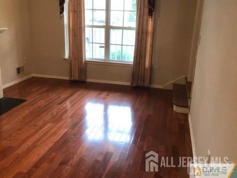 574 Buckingham Drive Piscataway NJ 08854
