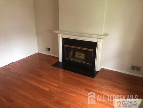574 Buckingham Drive Piscataway NJ 08854