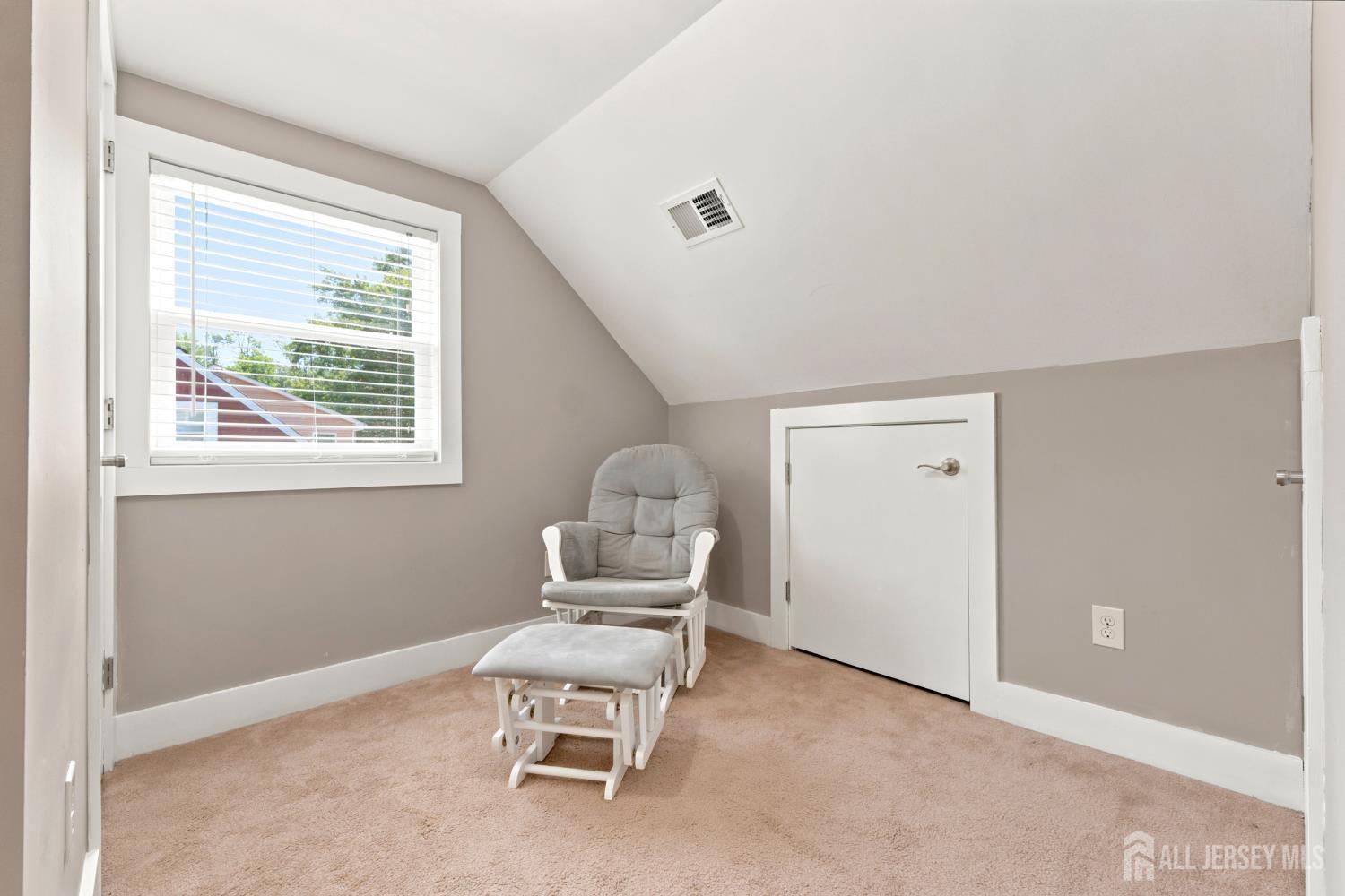 110 W Francis Street Iselin NJ 08830